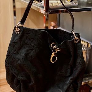 Vera Wang Shoulder Bag